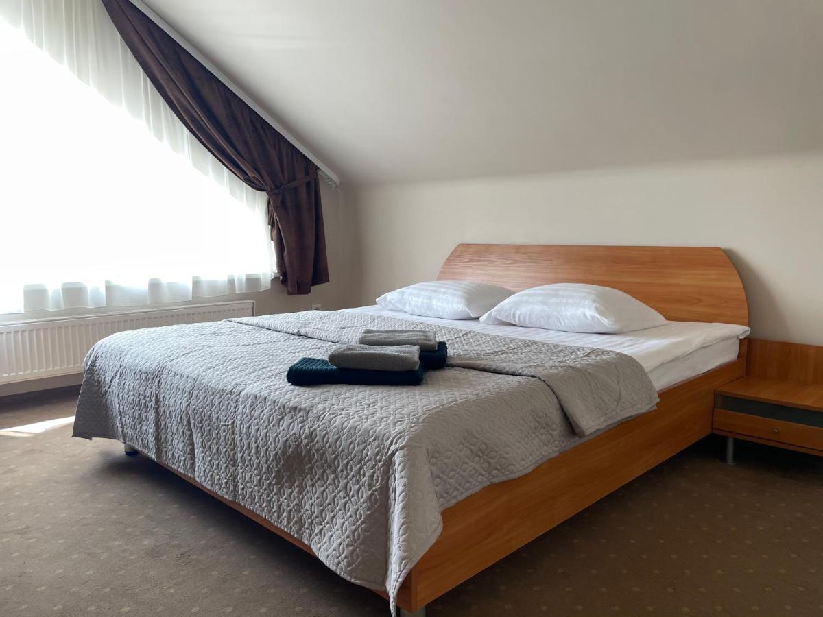 Zilina Hotel Marijampole Ngoại thất bức ảnh